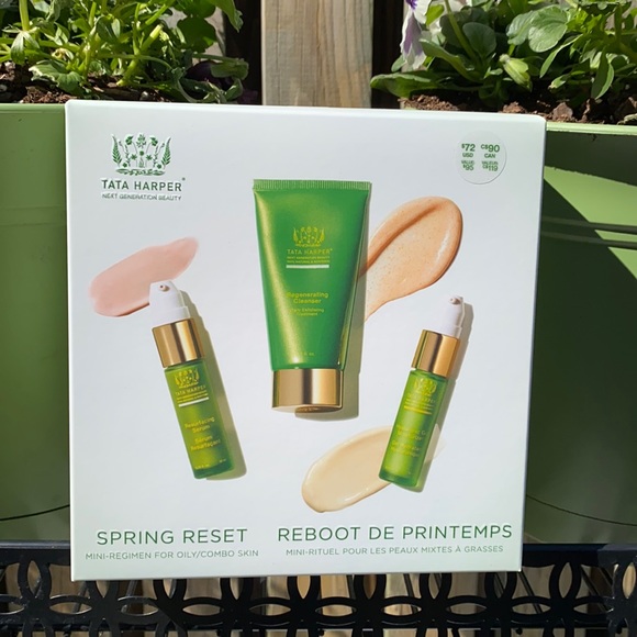 Tata Harper Hyaluronic Gel Moisturizer .33 oz - Picture 6 of 10